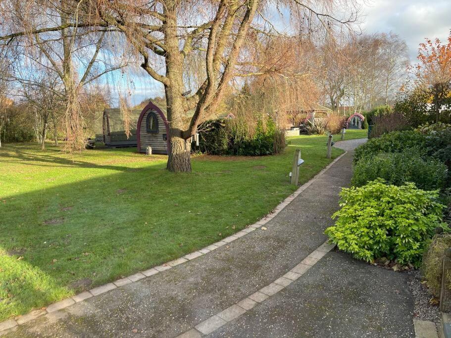 Belle Vista Glamping & Camping York Bagian luar foto