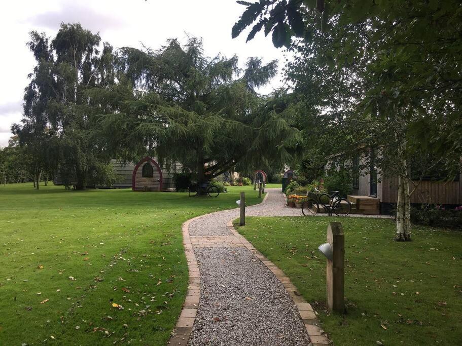 Belle Vista Glamping & Camping York Bagian luar foto